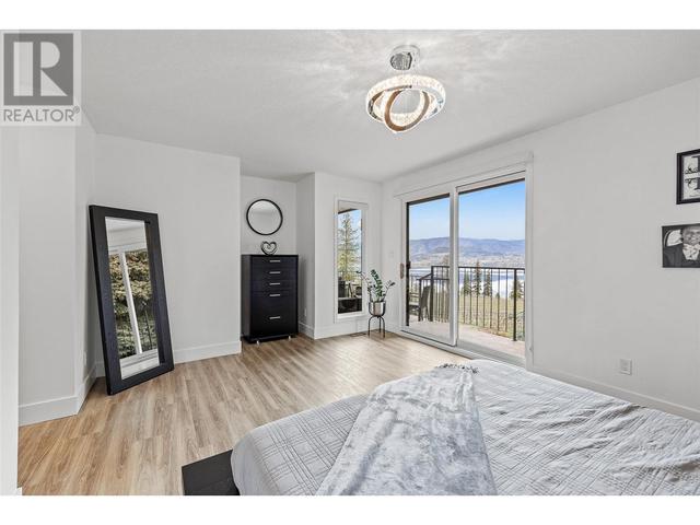 446 Okaview Road, House detached with 3 bedrooms, 3 bathrooms and 4 parking in Kelowna BC | Image 23