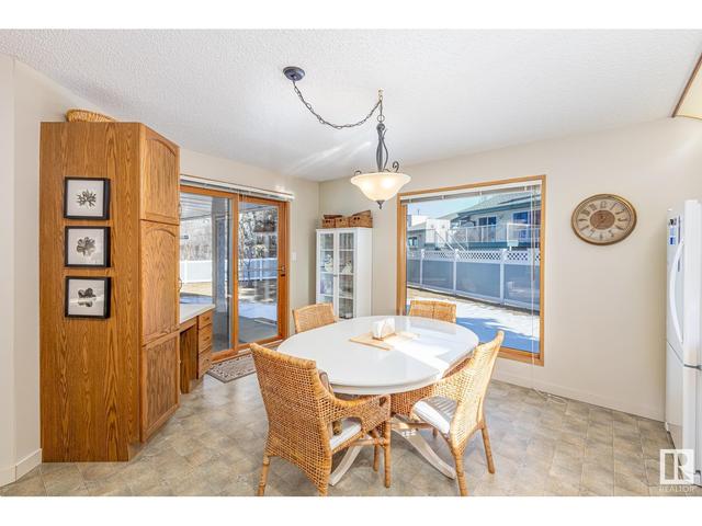 9106 Grandin Rd, House detached with 3 bedrooms, 2 bathrooms and null parking in St. Albert AB | Image 12