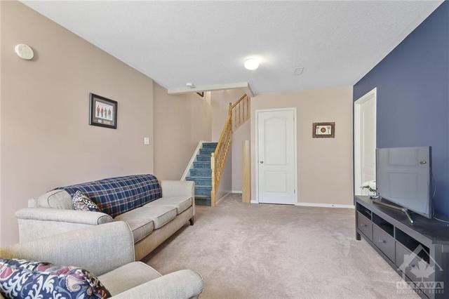 6311 Sablewood Pl, Townhouse with 3 bedrooms, 3 bathrooms and 2 parking in Ottawa ON | Image 26