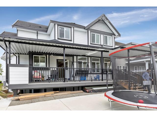 7893 147a St, House detached with 8 bedrooms, 8 bathrooms and 6 parking in Surrey BC | Image 36