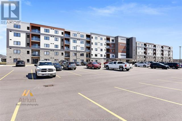 102 - 2550 Sandwich W Pky, Condo with 2 bedrooms, 2 bathrooms and null parking in LaSalle ON | Image 1