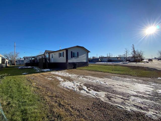 4603 48 St, House detached with 3 bedrooms, 2 bathrooms and 2 parking in Rycroft AB | Image 32