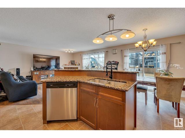 6107 18 Ave Sw, House detached with 5 bedrooms, 3 bathrooms and null parking in Edmonton AB | Image 7