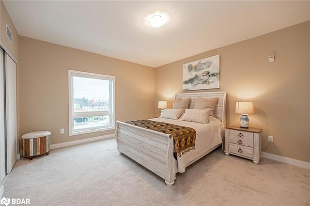 617 - 4 Spice Way Way, House attached with 3 bedrooms, 2 bathrooms and 1 parking in Barrie ON | Image 15