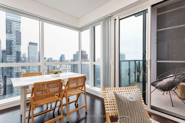 3601 - 386 Yonge St, Condo with 2 bedrooms, 2 bathrooms and 1 parking in Toronto ON | Image 32