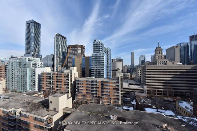 PH10 - 50 Mccaul St, Condo with 1 bedrooms, 2 bathrooms and 0 parking in Toronto ON | Image 19