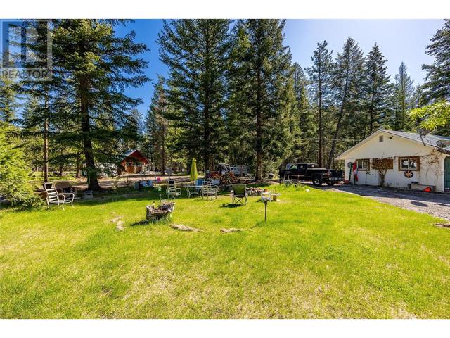 6580 Hwy 33 Hwy, House detached with 4 bedrooms, 2 bathrooms and 400 parking in Kootenay Boundary E BC | Image 19