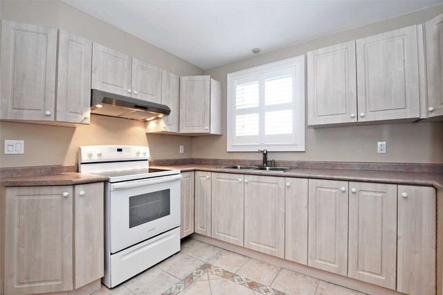 3RD-FLR - 555 Royal York Rd, House other with 2 bedrooms, 1 bathrooms and 1 parking in Toronto ON | Image 13
