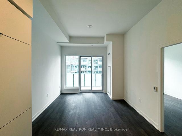 s802 - 8 Olympic Garden Dr, Condo with 1 bedrooms, 2 bathrooms and 1 parking in Toronto ON | Image 21