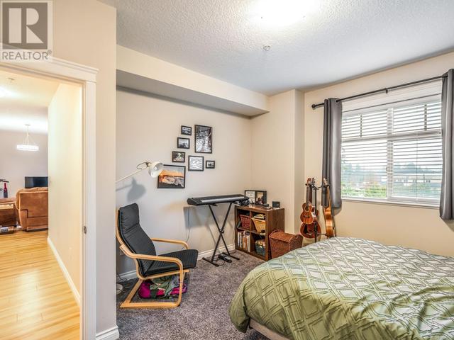 301 - 2117 Meredith Rd, Condo with 1 bedrooms, 2 bathrooms and 1 parking in Nanaimo BC | Image 11