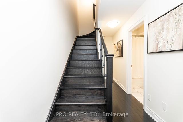 2166 Bayview Ave, Townhouse with 3 bedrooms, 3 bathrooms and 2 parking in Toronto ON | Image 10