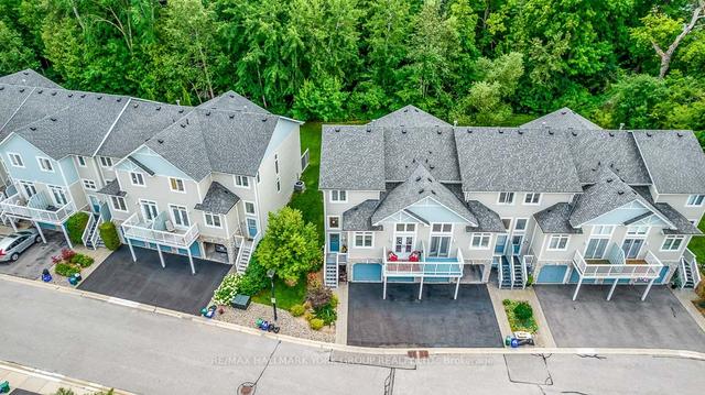 906 Creekfront Way, Townhouse with 2 bedrooms, 3 bathrooms and 4 parking in Newmarket ON | Image 30