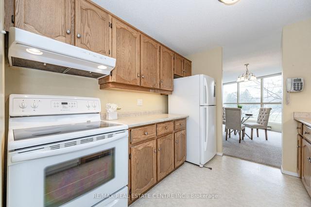 205 - 24 Marilyn Dr, Condo with 3 bedrooms, 2 bathrooms and 1 parking in Guelph ON | Image 24