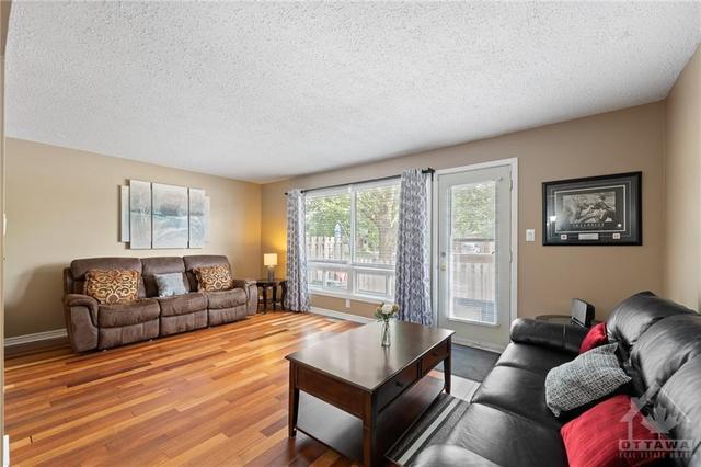 41 - 3520 Downpatrick Road, Townhouse with 4 bedrooms, 2 bathrooms and 1 parking in Ottawa ON | Image 12