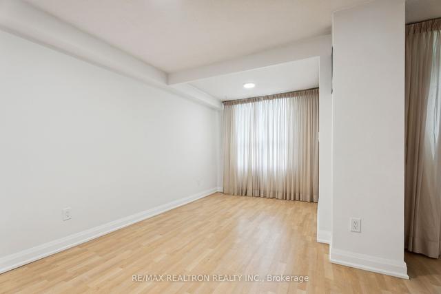 316 - 20 Edgecliff Golfway, Condo with 2 bedrooms, 1 bathrooms and 1 parking in Toronto ON | Image 13