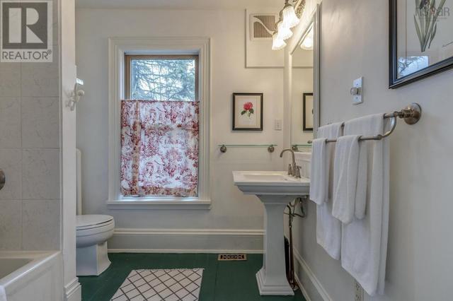 6078 Compton Ave, House semidetached with 3 bedrooms, 1 bathrooms and null parking in Halifax NS | Image 27