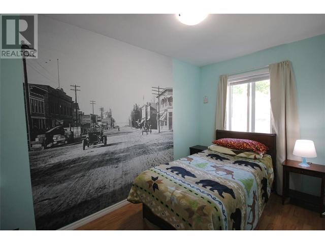 616 Burns St, House detached with 5 bedrooms, 2 bathrooms and null parking in Penticton BC | Image 17