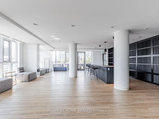 413 - 120 Parliament St, Condo with 3 bedrooms, 2 bathrooms and 1 parking in Toronto ON | Image 24