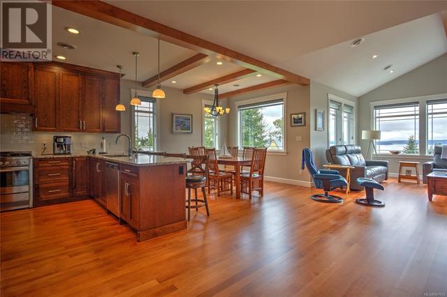 10107 View St, House detached with 4 bedrooms, 4 bathrooms and 4 parking in North Cowichan BC | Image 12