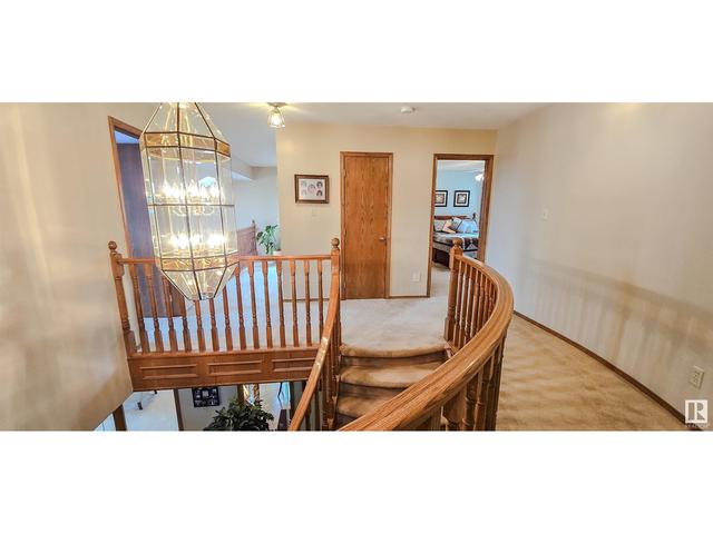 2 Celebrity Estates Dr, House detached with 6 bedrooms, 3 bathrooms and null parking in Drayton Valley AB | Image 25