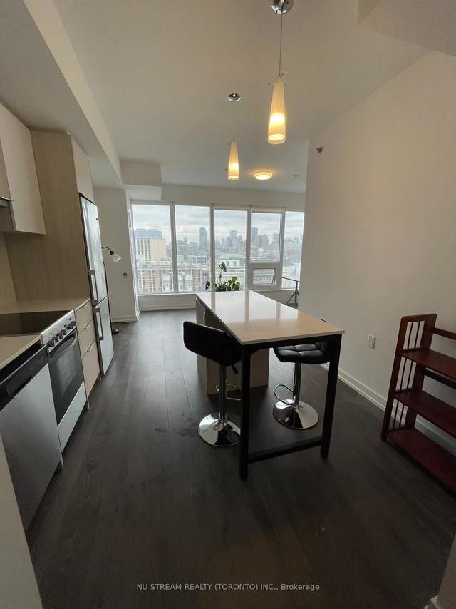1006 - 203 College St, Condo with 2 bedrooms, 2 bathrooms and 0 parking in Toronto ON | Image 14