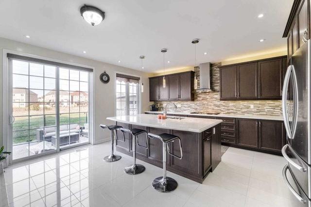 77 Durango Dr, House detached with 5 bedrooms, 5 bathrooms and 6 parking in Brampton ON | Image 38