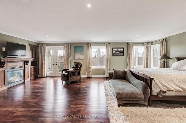 11360 Taylor Crt, House detached with 4 bedrooms, 5 bathrooms and 12 parking in Milton ON | Image 11