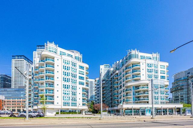 325 - 600 Queens Quay W, Condo with 1 bedrooms, 1 bathrooms and 1 parking in Toronto ON | Image 1