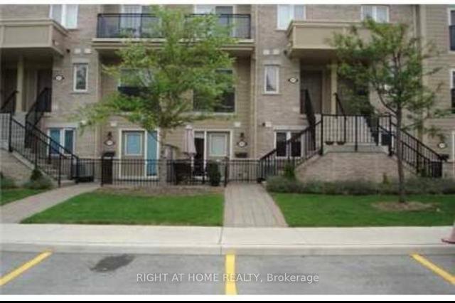 323 - 4975 Southampton Dr, Townhouse with 1 bedrooms, 1 bathrooms and 1 parking in Mississauga ON | Image 1