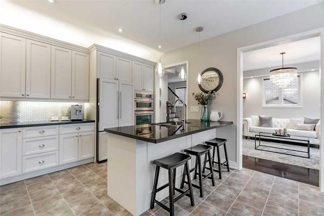 36 Win Timbers Cres, House detached with 3 bedrooms, 3 bathrooms and 5 parking in Whitchurch Stouffville ON | Image 10