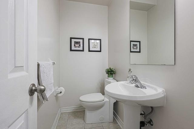 114 Trudelle St, Townhouse with 3 bedrooms, 2 bathrooms and 1 parking in Toronto ON | Image 31