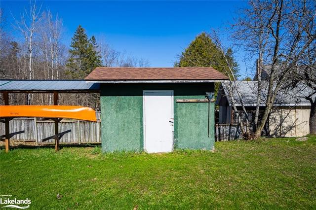 4 Meadow St, House detached with 2 bedrooms, 1 bathrooms and 4 parking in Parry Sound ON | Image 27