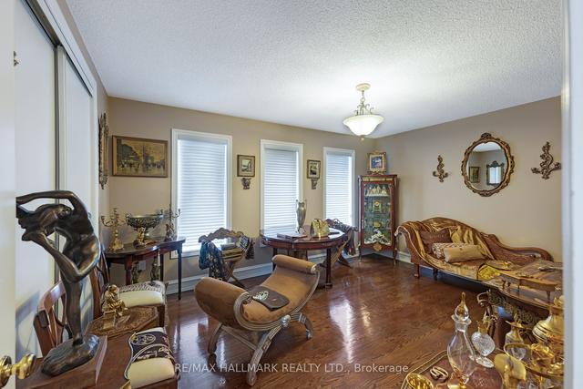 171 Millwood Pky, House detached with 5 bedrooms, 6 bathrooms and 23 parking in Vaughan ON | Image 26
