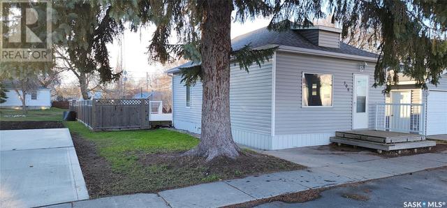 308 Main St, House detached with 1 bedrooms, 1 bathrooms and null parking in Odessa SK | Image 18