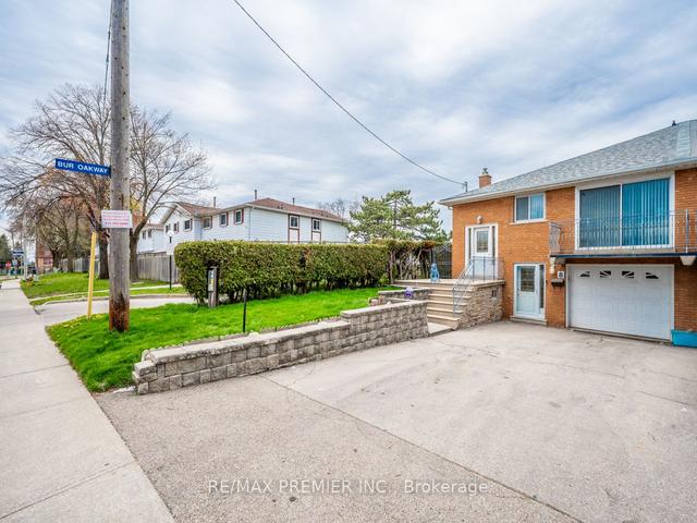 8 Courage Ave, House semidetached with 3 bedrooms, 2 bathrooms and 5 parking in Toronto ON | Image 35
