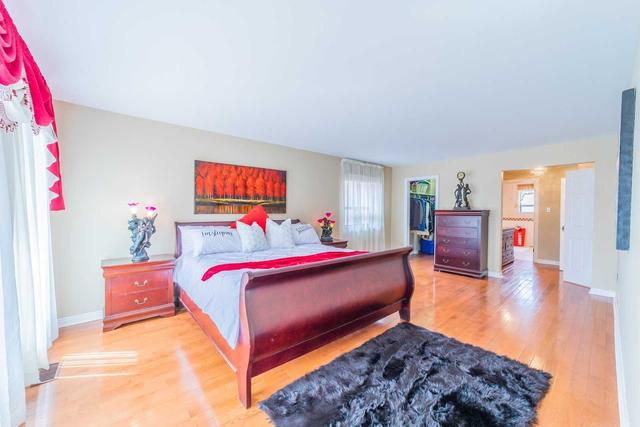24 Bellbrook Rd, House detached with 4 bedrooms, 4 bathrooms and 6 parking in Toronto ON | Image 10