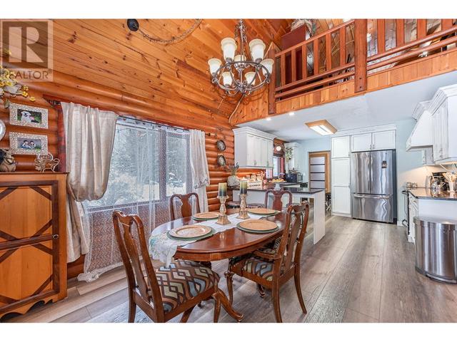 2370 Trans Canada Highway, House detached with 2 bedrooms, 1 bathrooms and 20 parking in Columbia Shuswap E BC | Image 13
