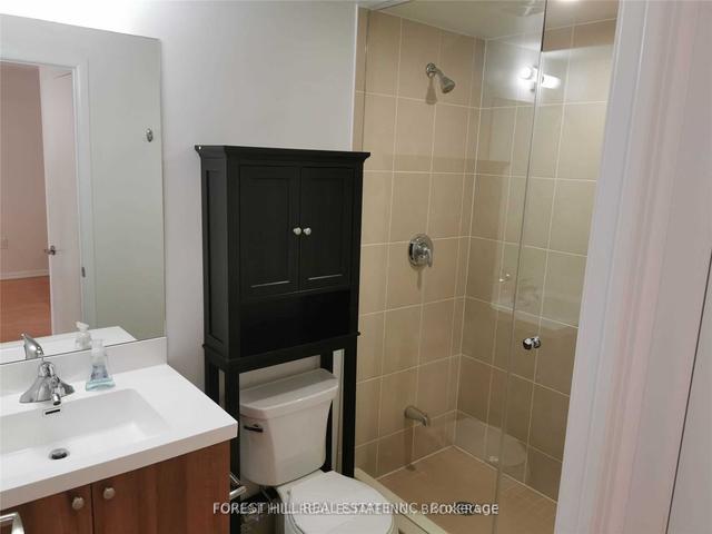 827 - 830 Lawrence Ave W, Condo with 2 bedrooms, 2 bathrooms and 1 parking in Toronto ON | Image 12