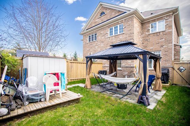 53 Turnhouse Cres, House semidetached with 3 bedrooms, 3 bathrooms and 3 parking in Markham ON | Image 31