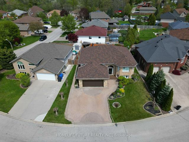 4738 Shadetree Ct, House detached with 3 bedrooms, 3 bathrooms and 6 parking in Windsor ON | Image 33