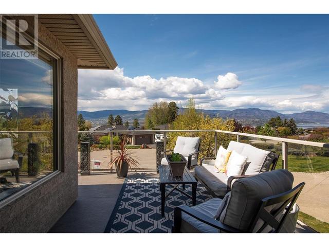 291 Sandpiper Crt, House detached with 5 bedrooms, 3 bathrooms and 6 parking in Kelowna BC | Image 16