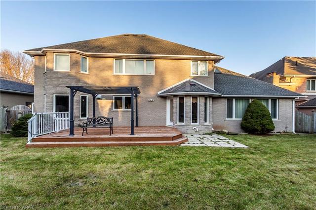 550 Paradise Crescent, House detached with 5 bedrooms, 4 bathrooms and 6 parking in Waterloo ON | Image 35
