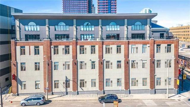 307 - 80 King William St, Condo with 2 bedrooms, 2 bathrooms and 0 parking in Hamilton ON | Image 12