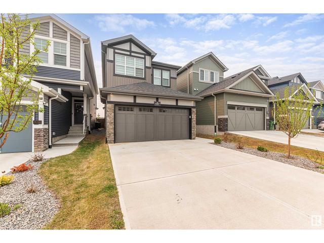 1087 Eaton Rd Nw Nw, House detached with 3 bedrooms, 2 bathrooms and 4 parking in Edmonton AB | Image 2