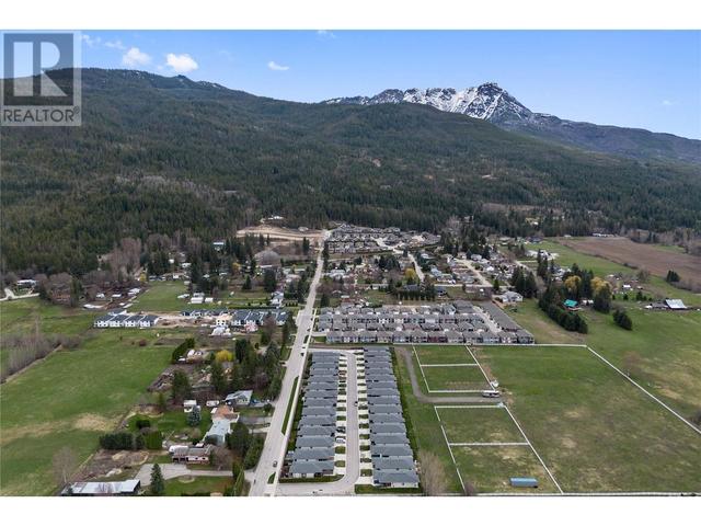 2 - 1611 10 Street Sw, House detached with 3 bedrooms, 2 bathrooms and 3 parking in Salmon Arm BC | Image 54