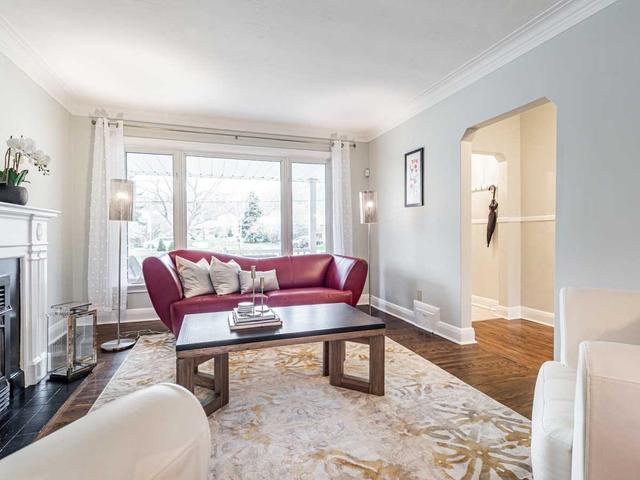 31 Midland Ave, House detached with 3 bedrooms, 2 bathrooms and 3 parking in Toronto ON | Image 27