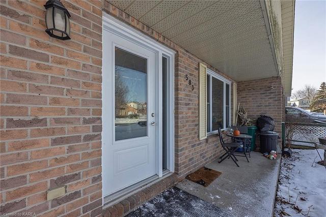 583 Whistler Terr, House semidetached with 3 bedrooms, 1 bathrooms and 2 parking in Kingston ON | Image 27