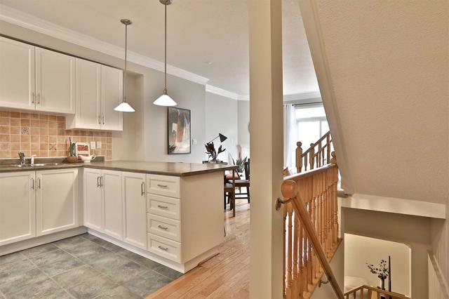 335 Logan Ave, House semidetached with 3 bedrooms, 3 bathrooms and 2 parking in Toronto ON | Image 28
