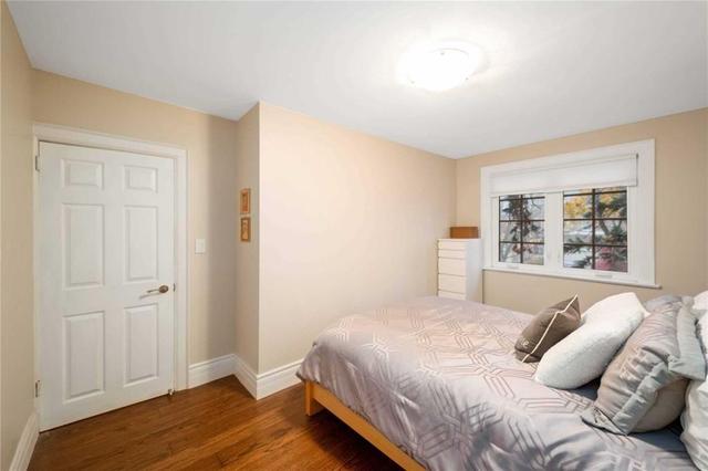 328 St Germain Ave, House semidetached with 3 bedrooms, 2 bathrooms and 2 parking in Toronto ON | Image 10