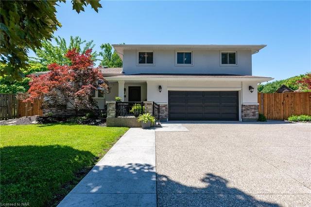 4 Peter May Crt, House detached with 4 bedrooms, 2 bathrooms and 8 parking in St. Catharines ON | Image 15